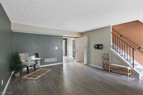 820 Doty Drive Wadsworth OH 44281