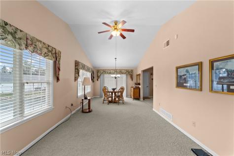 176 Newport Drive Painesville OH 44077