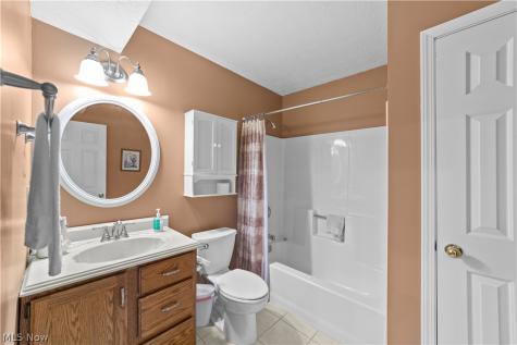 176 Newport Drive Painesville OH 44077