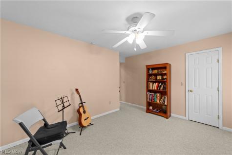 176 Newport Drive Painesville OH 44077