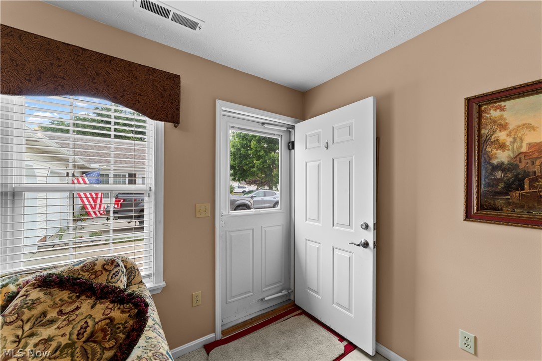 176 Newport Drive Painesville OH 44077
