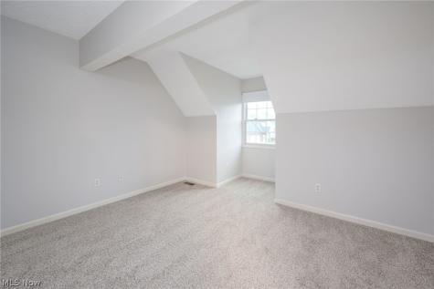 2036 Jennifer Street Akron OH 44313