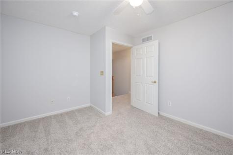 2036 Jennifer Street Akron OH 44313