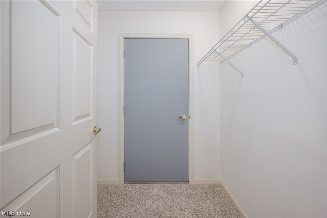 2036 Jennifer Street Akron OH 44313