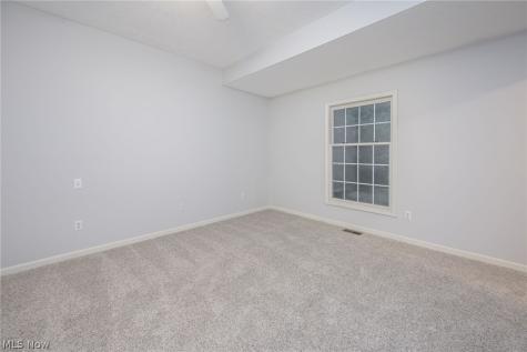 2036 Jennifer Street Akron OH 44313