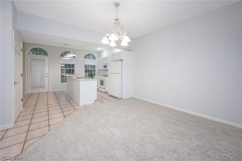 2036 Jennifer Street Akron OH 44313