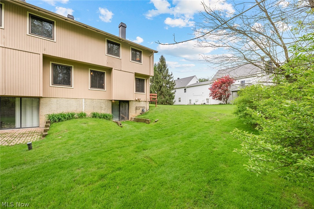 17620 Eastbrook Trail Chagrin Falls OH 44023