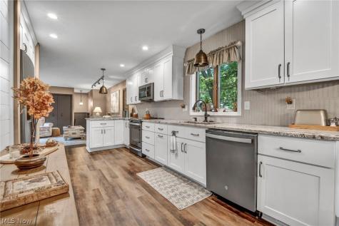 6131 Cedar Lane NW Canton OH 44708