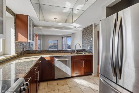 1444 W 10th Street Cleveland OH 44113