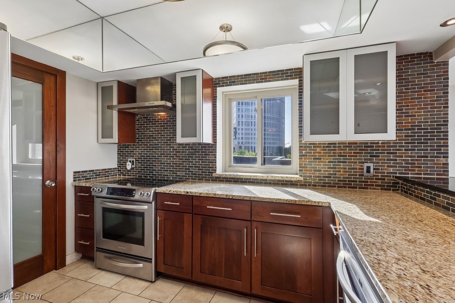 1444 W 10th Street Cleveland OH 44113