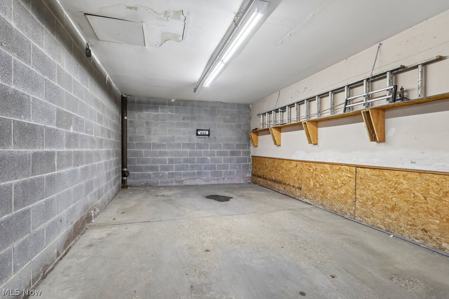 1444 W 10th Street Cleveland OH 44113