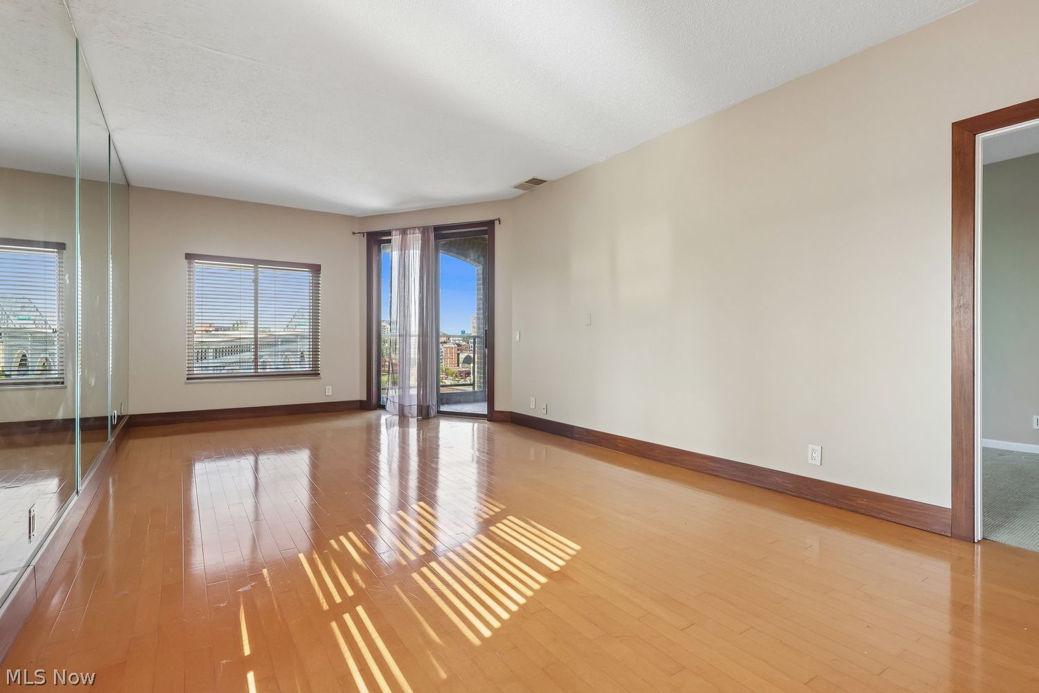 1444 W 10th Street Cleveland OH 44113