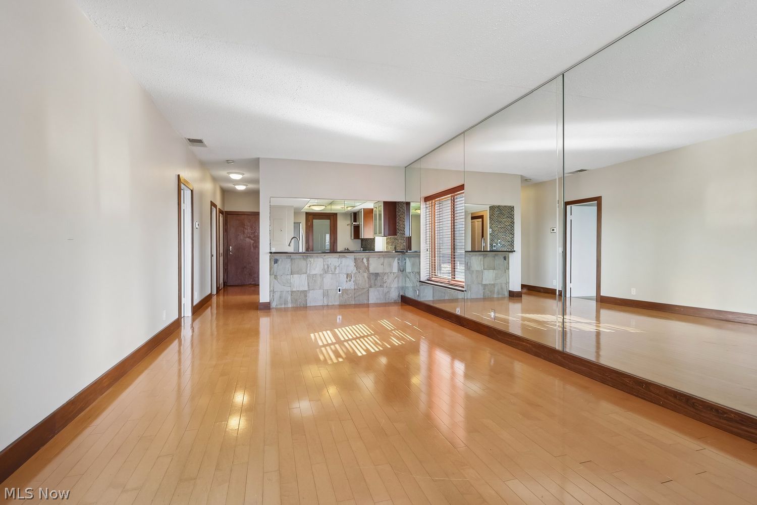 1444 W 10th Street Cleveland OH 44113