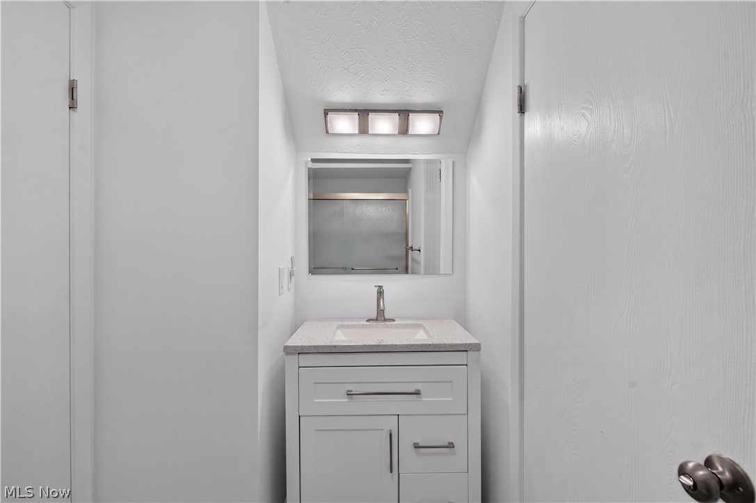 46 Firebush Lane Northfield Center OH 44067