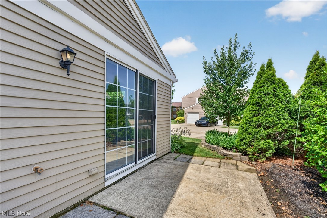 46 Firebush Lane Northfield Center OH 44067