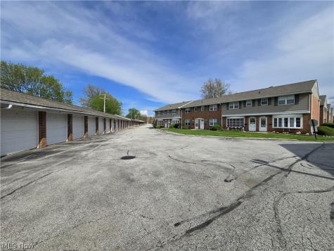 31603 N Marginal Road Willowick OH 44095