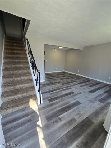 31603 N Marginal Road Willowick OH 44095