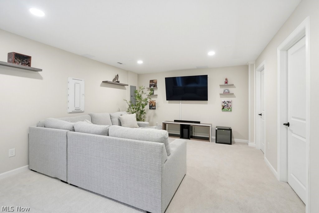 181 Pine Avenue Peninsula OH 44264