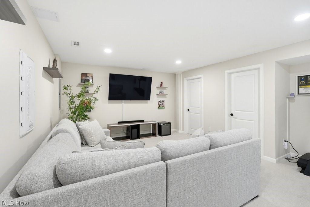 181 Pine Avenue Peninsula OH 44264