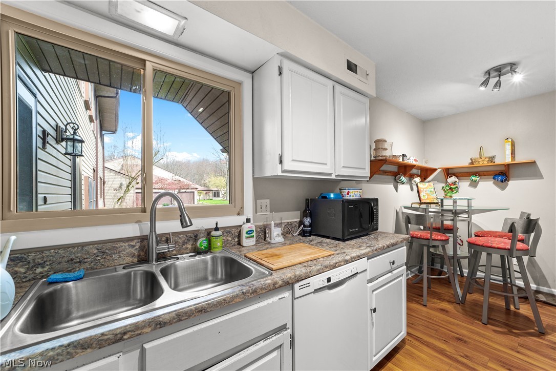 16555 Wren Road Chagrin Falls OH 44023