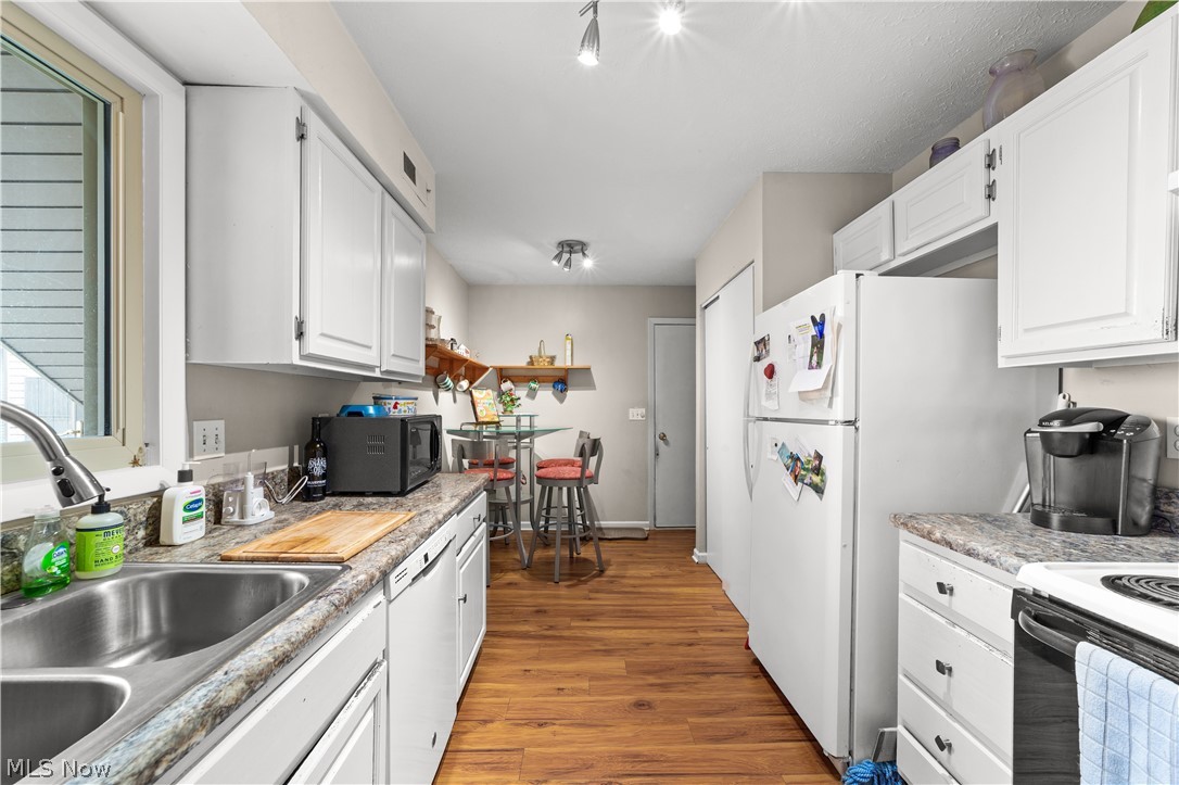 16555 Wren Road Chagrin Falls OH 44023