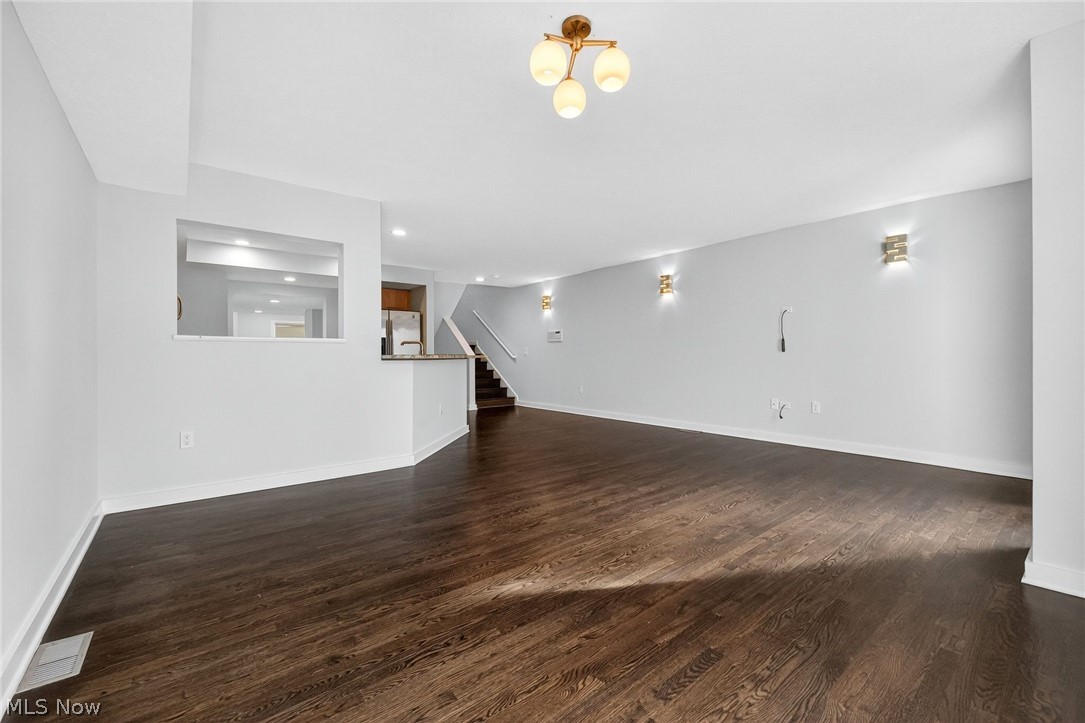 2282 W 5th Street Cleveland OH 44113