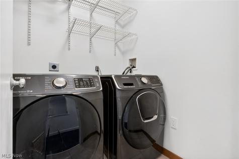 2282 W 5th Street Cleveland OH 44113