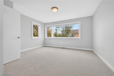 2282 W 5th Street Cleveland OH 44113