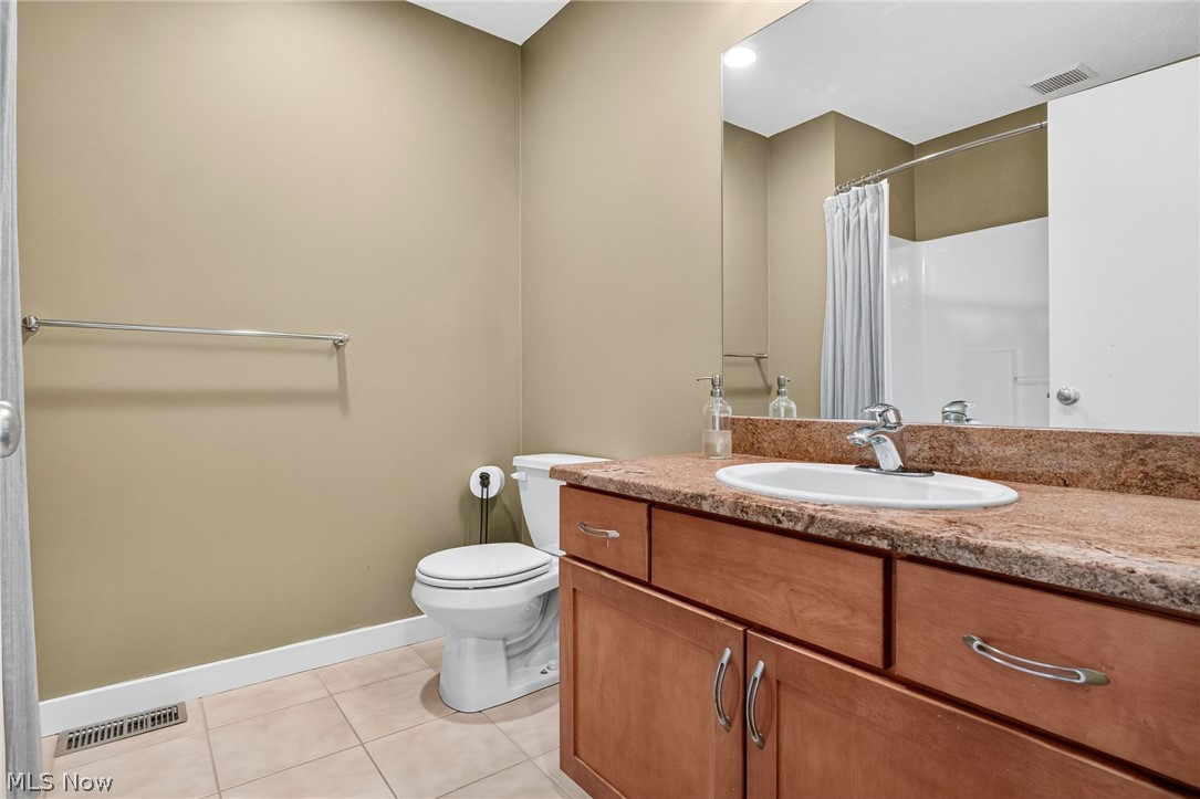 2282 W 5th Street Cleveland OH 44113