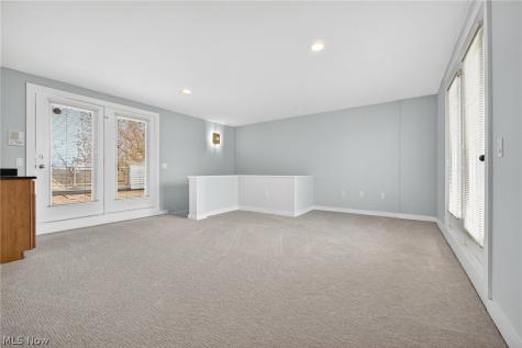 2282 W 5th Street Cleveland OH 44113