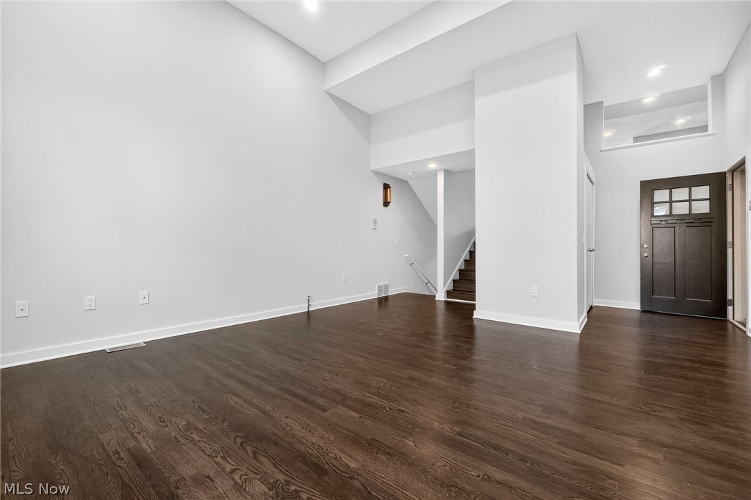 2282 W 5th Street Cleveland OH 44113