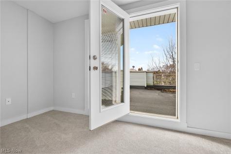 2282 W 5th Street Cleveland OH 44113