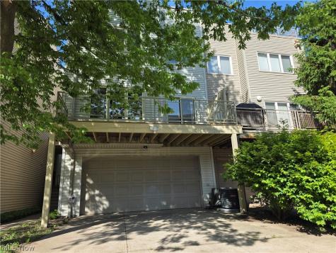 2282 W 5th Street Cleveland OH 44113
