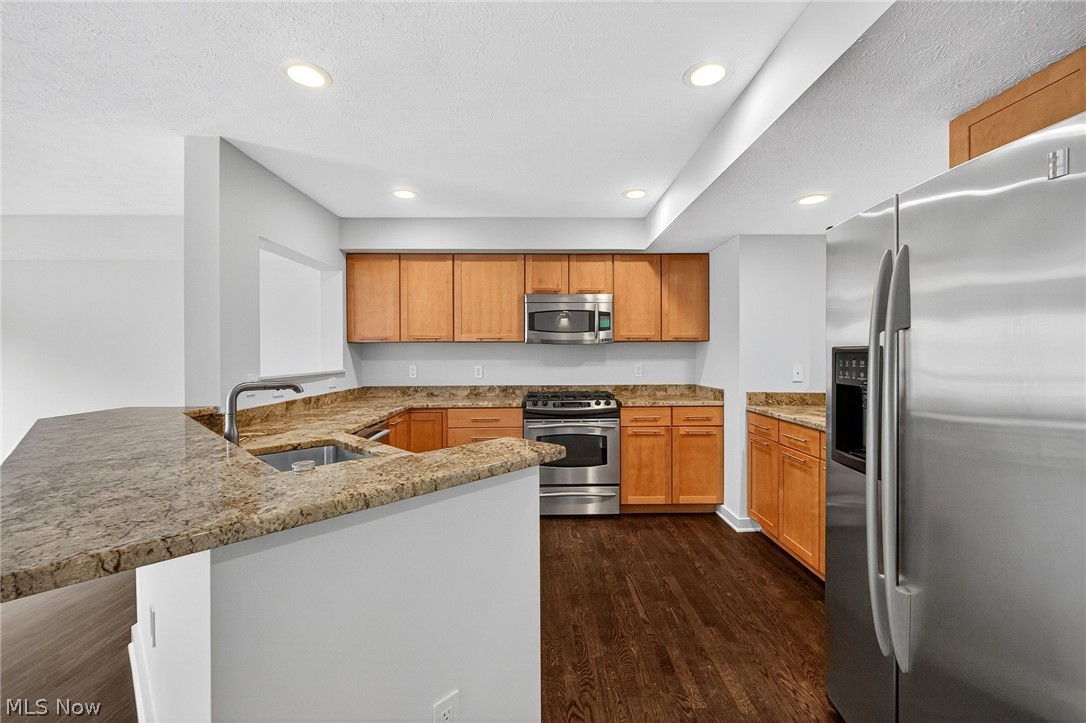 2282 W 5th Street Cleveland OH 44113