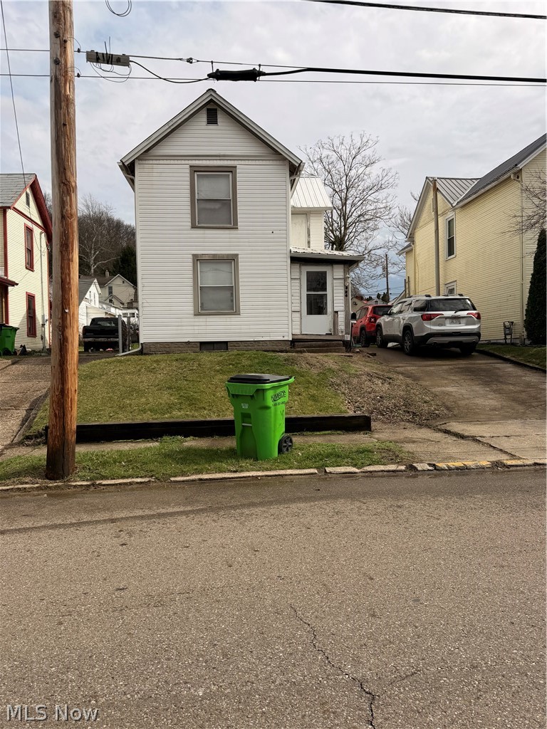 326 N 15th Street Coshocton OH 43812