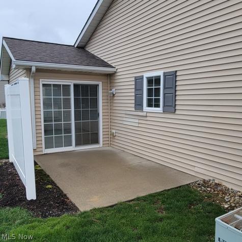 302 W Glen Elyria OH 44035