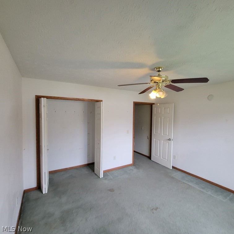 302 W Glen Elyria OH 44035
