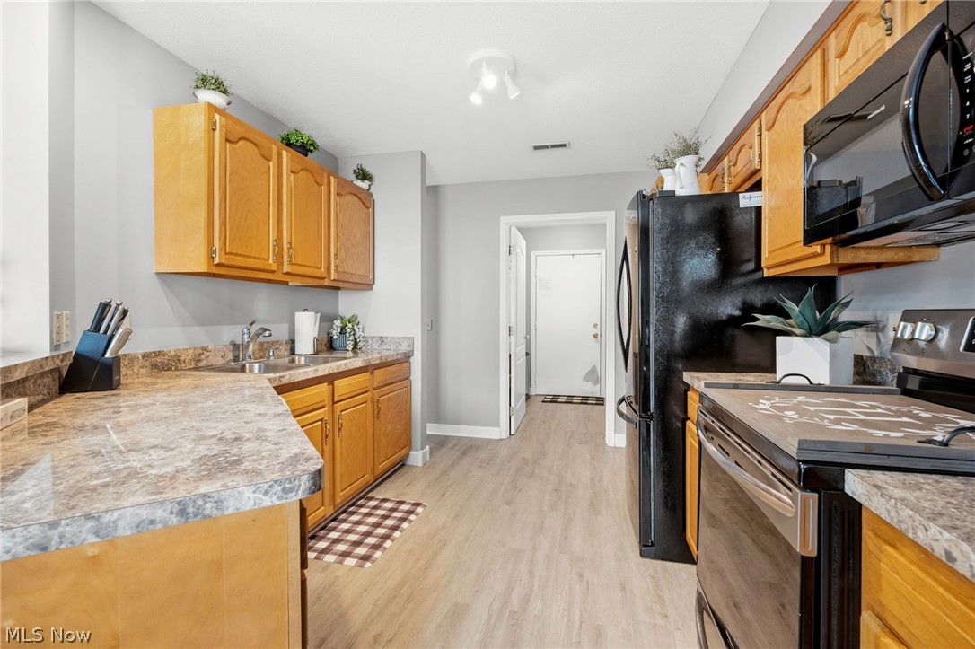 760 Renee Drive Wadsworth OH 44281