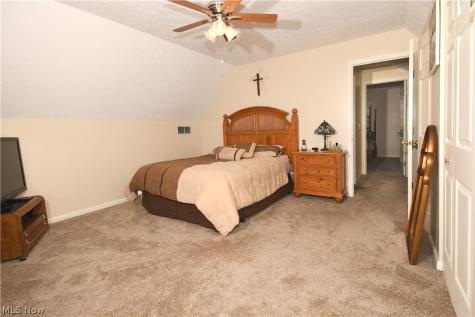 24577 Meadow Lane Olmsted Falls OH 44138
