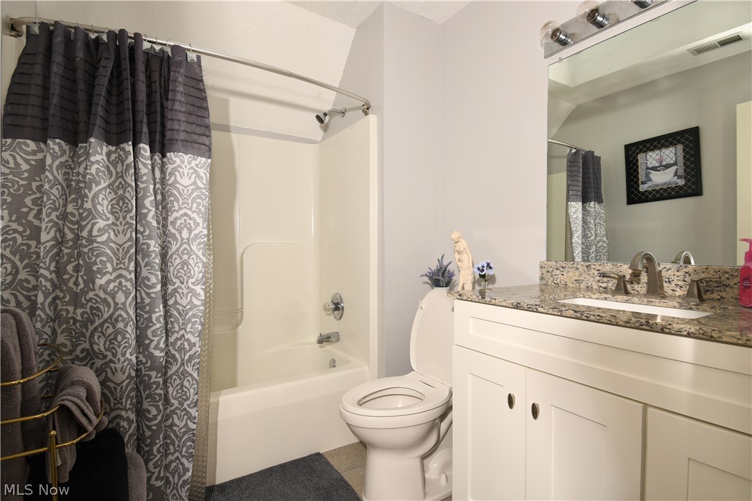 24577 Meadow Lane Olmsted Falls OH 44138