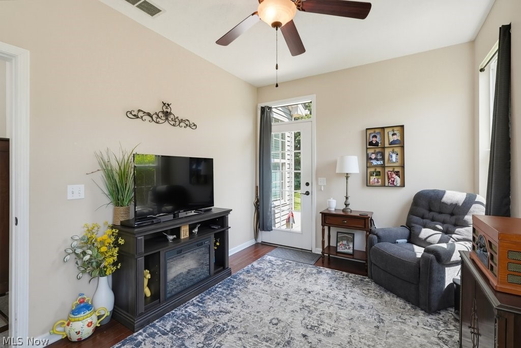 568 Hyannis Port Circle Avon Lake OH 44012