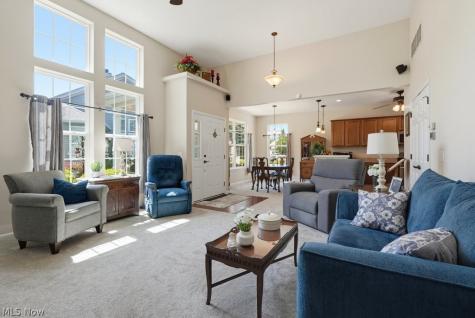 568 Hyannis Port Circle Avon Lake OH 44012