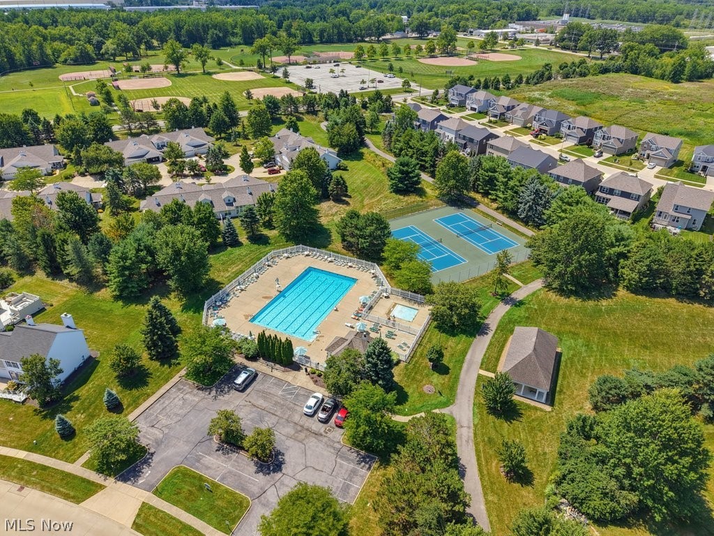568 Hyannis Port Circle Avon Lake OH 44012
