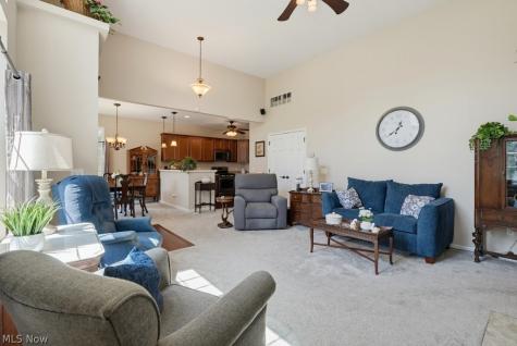 568 Hyannis Port Circle Avon Lake OH 44012