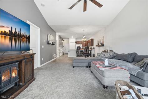 235 Silver Spring Circle Elyria OH 44035