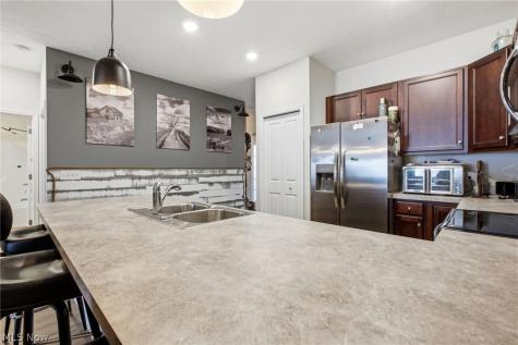 235 Silver Spring Circle Elyria OH 44035