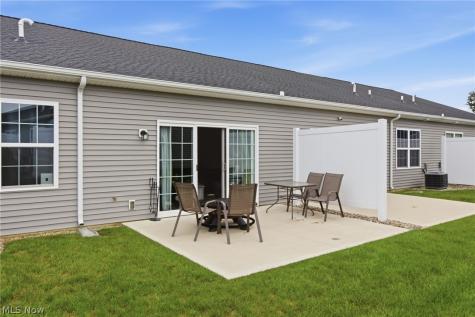 235 Silver Spring Circle Elyria OH 44035