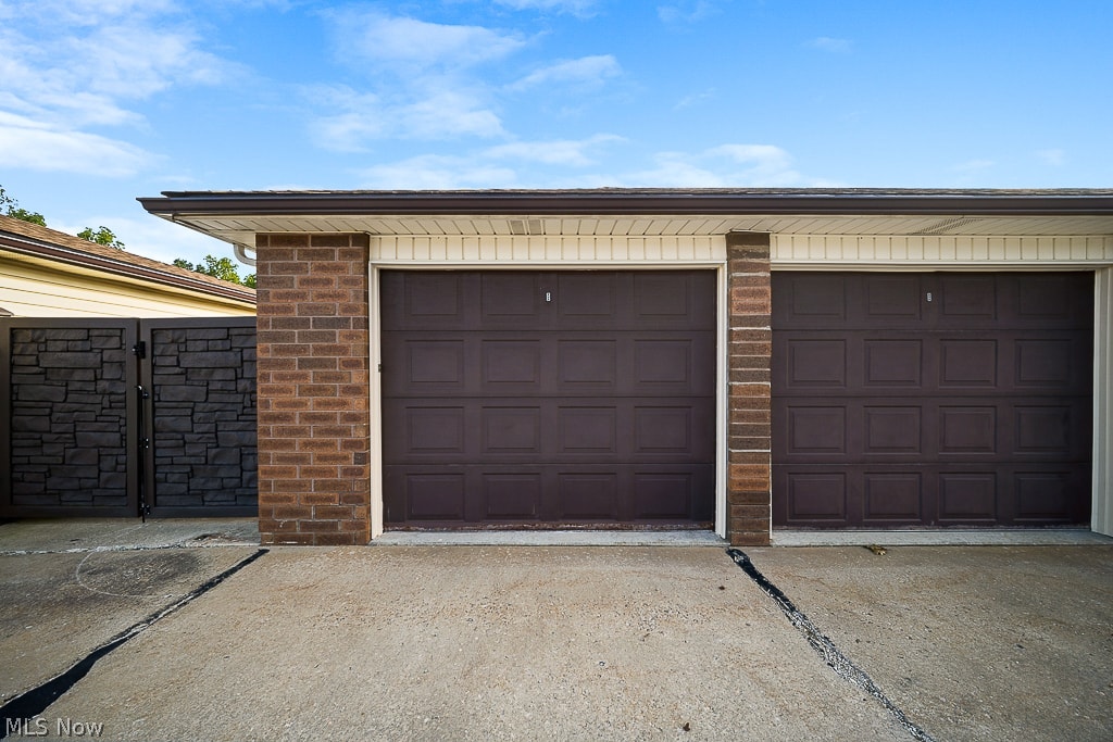 8665 Scenicview Drive Broadview Heights OH 44147
