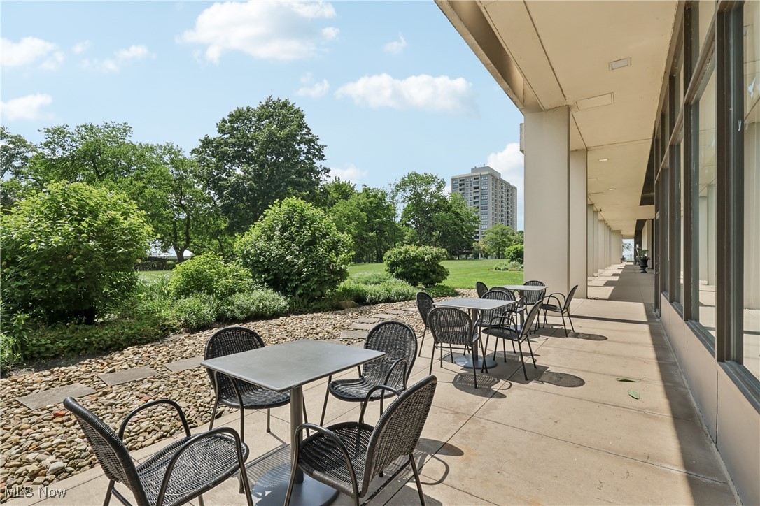 1 Bratenahl Place Bratenahl OH 44108