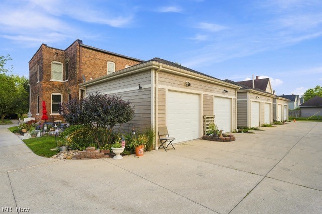 2172 W 98th Street Cleveland OH 44102
